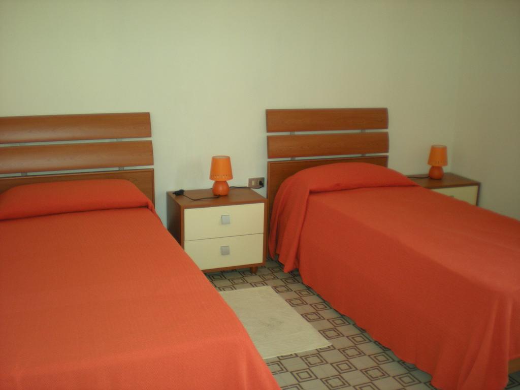 Quartu SantʼElena B&B Williwaw חדר תמונה
